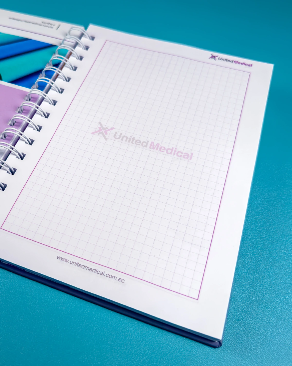 Identidad en uso | Cuaderno Institucional Personalizado